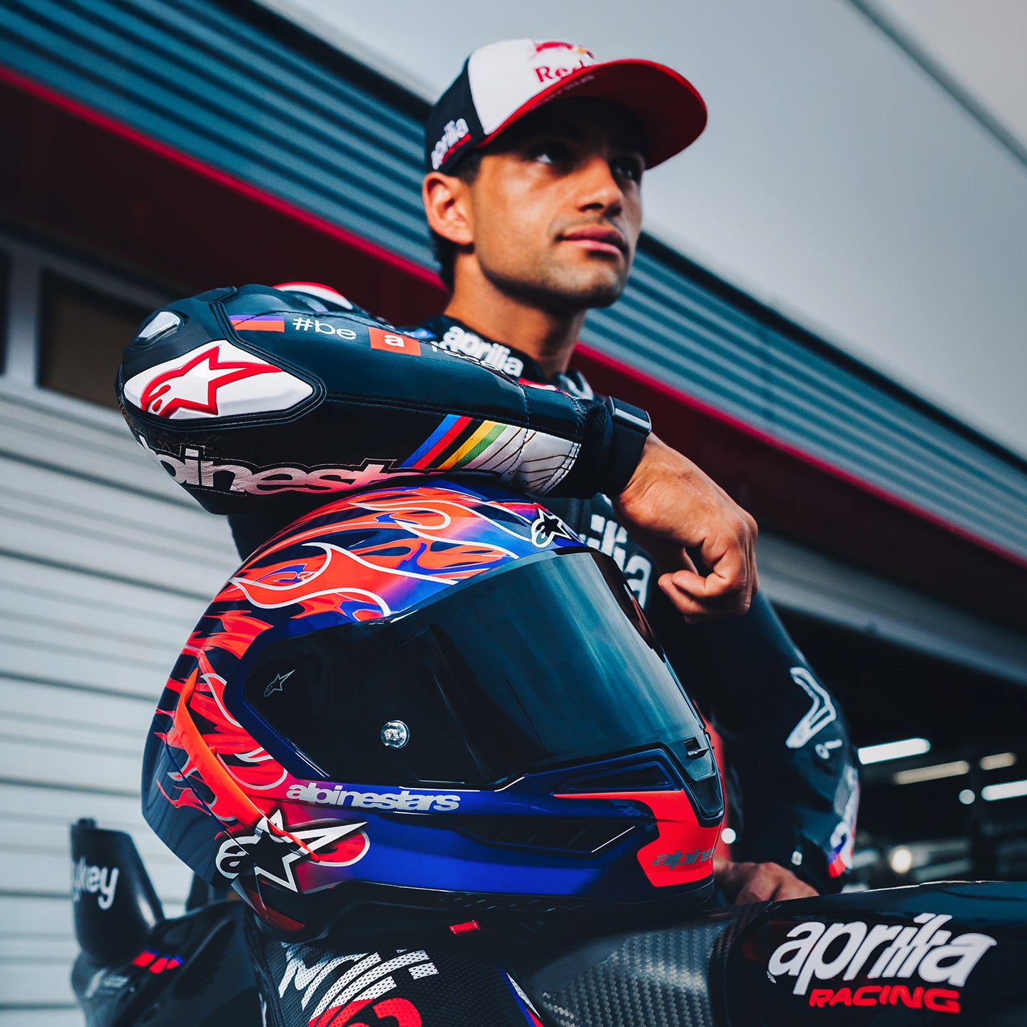 Alpinestars Supertech R10 FLYTE LIMITED EDITION ECE06/DOT/FIM Purple Red Gloss ( MARTINATOR )