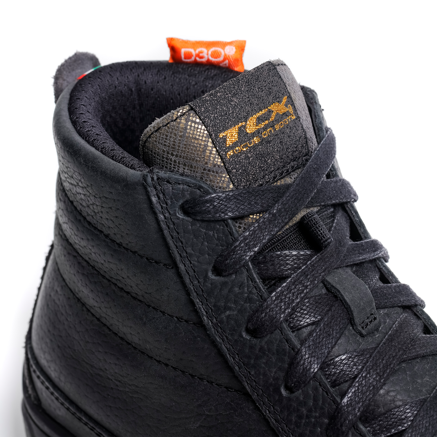 TCX Street 3 Lady Waterproof - Black/Black/Gold 31I