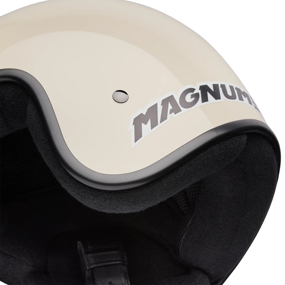 Bell Magnum Solid DOT/ECE Vintage White