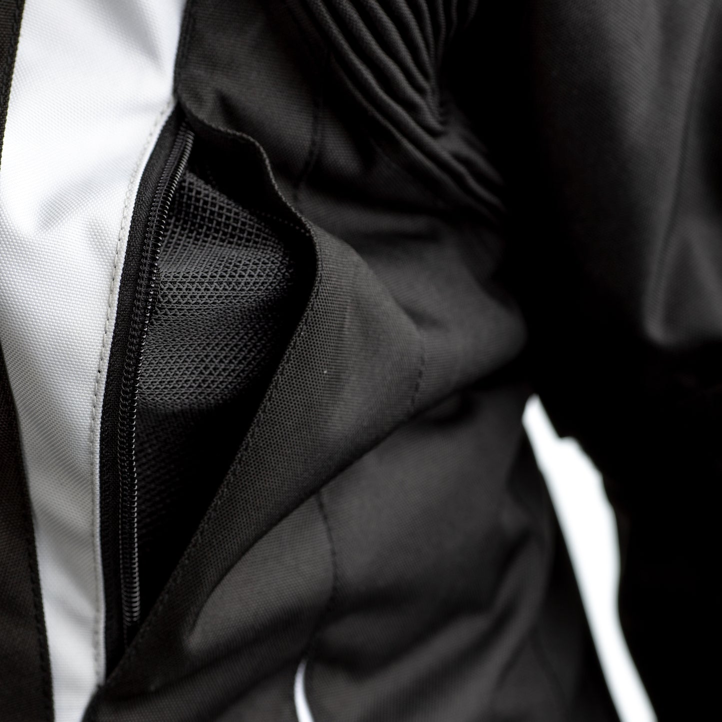 RST Tractech Evo 4 CE Mens Textile Jacket - Black / White (2365)